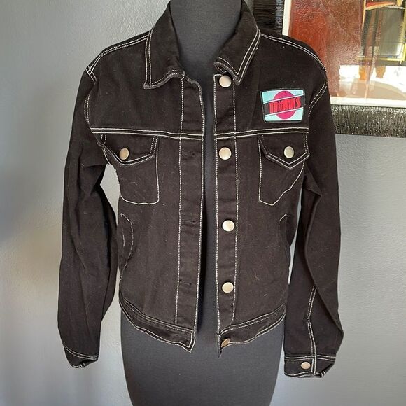 Forever 21 black denim white topstitch silver button jacket “thanks” chest patch - Picture 1 of 3
